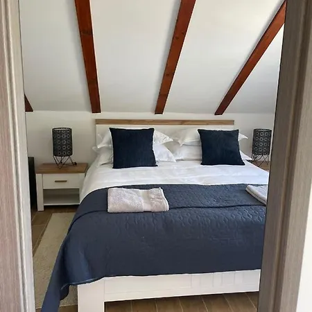 Tatil Evi Robinson House Carmen