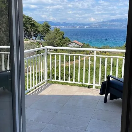 Tatil Evi Robinson House Carmen Sutivan